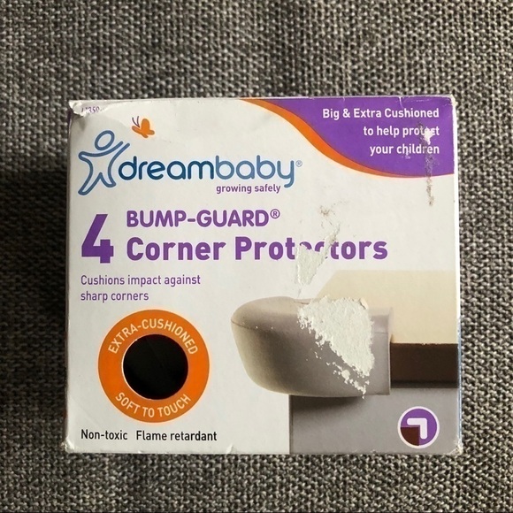 Bump-guard Corner Protectors 3 Pack Dreambaby Grey - Picture 9 of 12